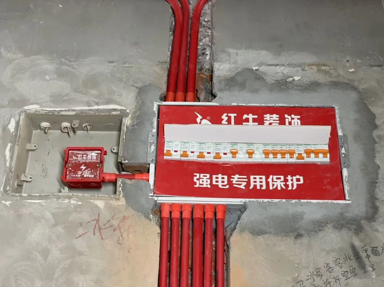 金九银十装修季|AB娱乐施工总监:工地巡检无小事,严苛落实工艺制度! 金九银十装修季|AB娱乐施工总监:工地巡检无小事,严苛落实工艺制度!